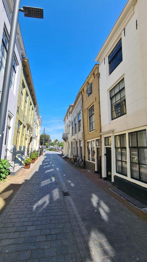 Appartement Havenzicht, Gelegen Aan Zee Met Zeezicht Vlissingen Exterior photo